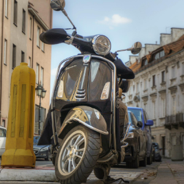Moped & Roller